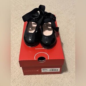 Capezio Kids Black Patent Dress Shoes